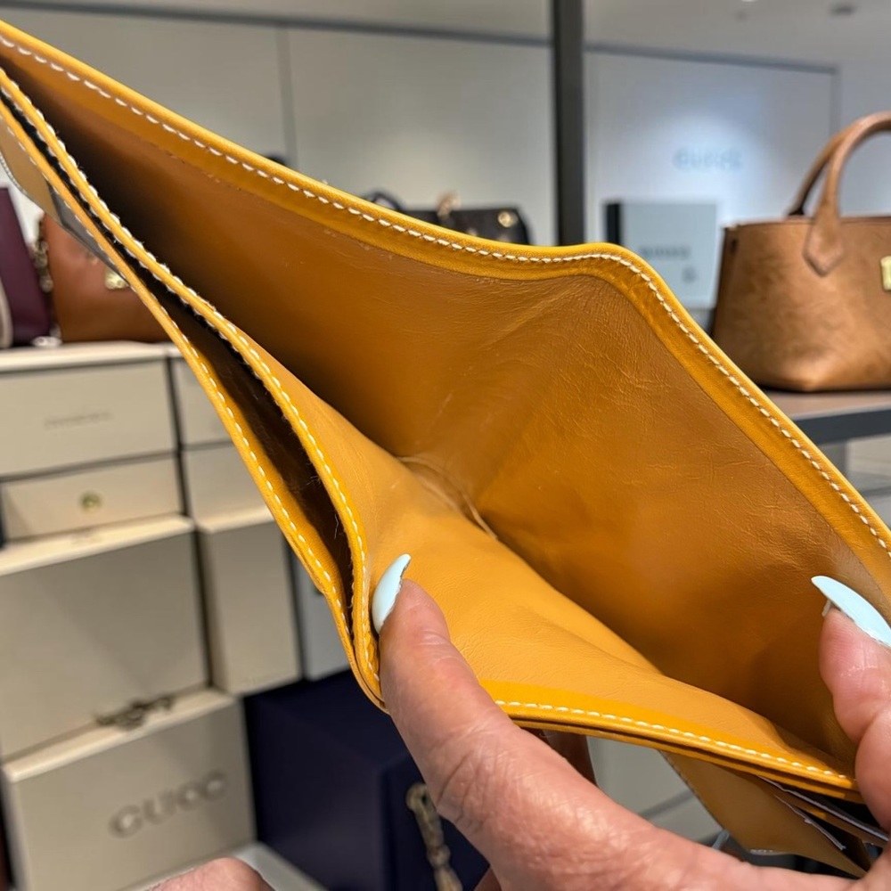 VINTAGE Gucci GG Canvas Bifold Wallet Tan Leather ( 90’s) - Picture 8 of 11